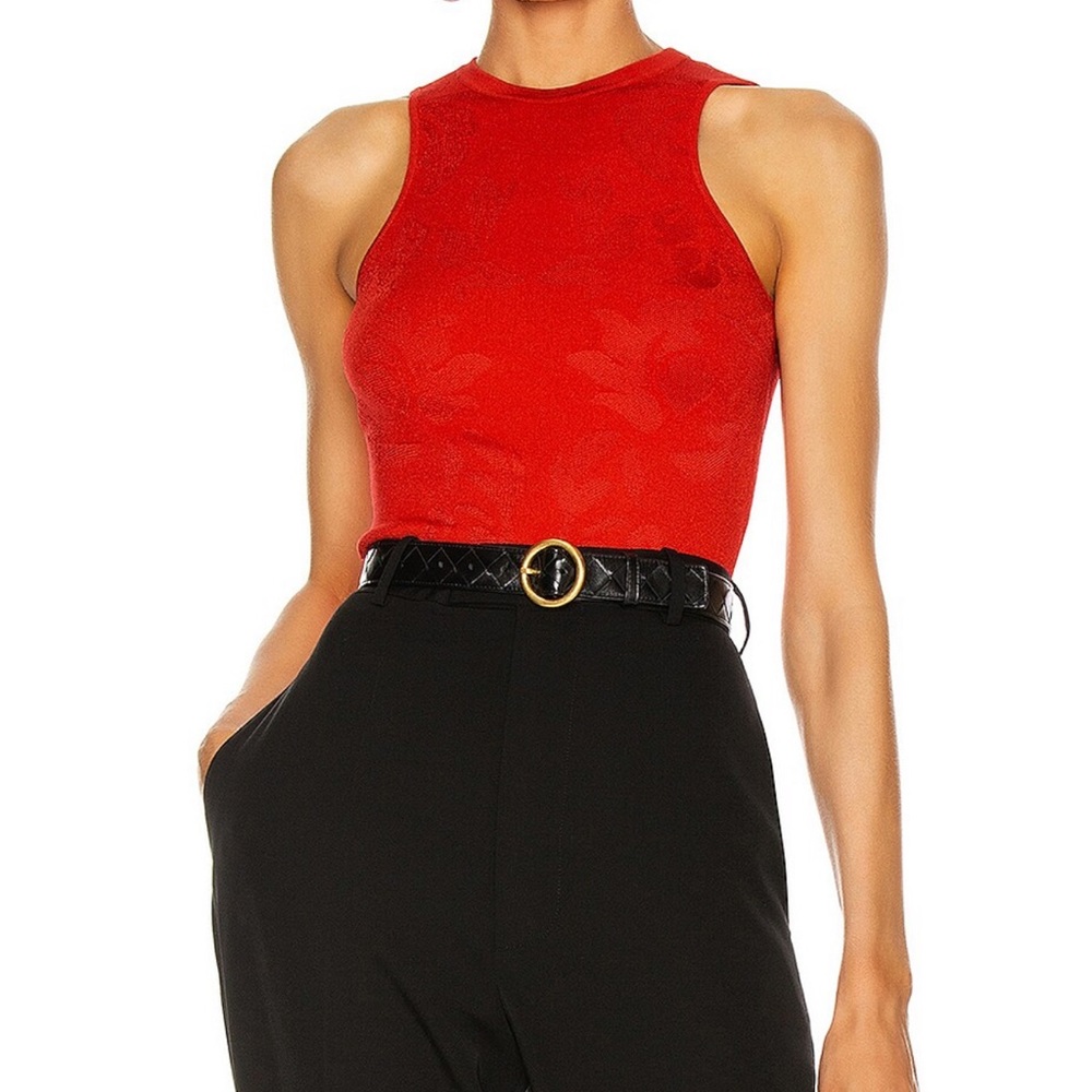CUSHNIE
Sleeveless Floral Jacquard Knit Top
Color: Rouge